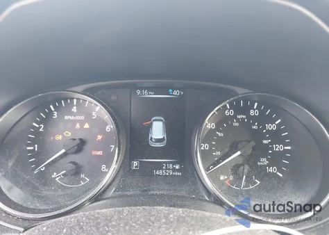 2017 Nissan Rogue Sv z USA, uszkodzony, nr VIN KNMAT2MV8HP557240